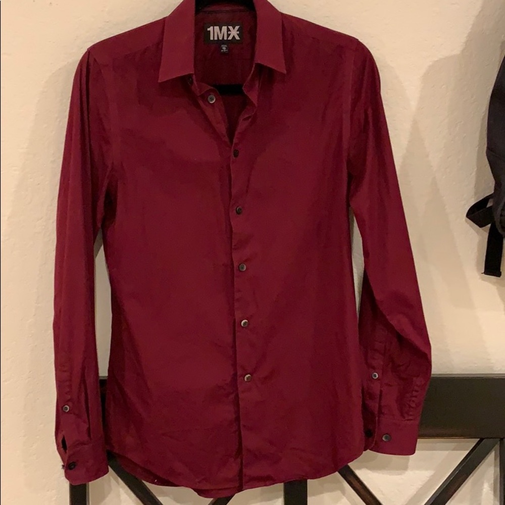 Express. Men’s 1MX. Button down shirt.